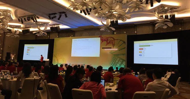 live q&a and polling helps you reap high event engagement